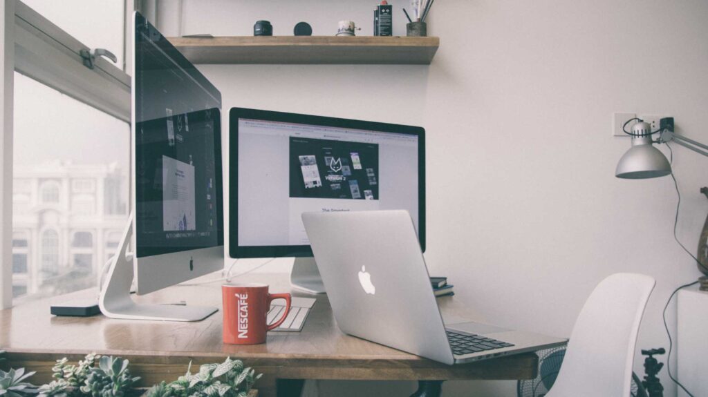 7 reasons why your small Gloucester based business needs a website.